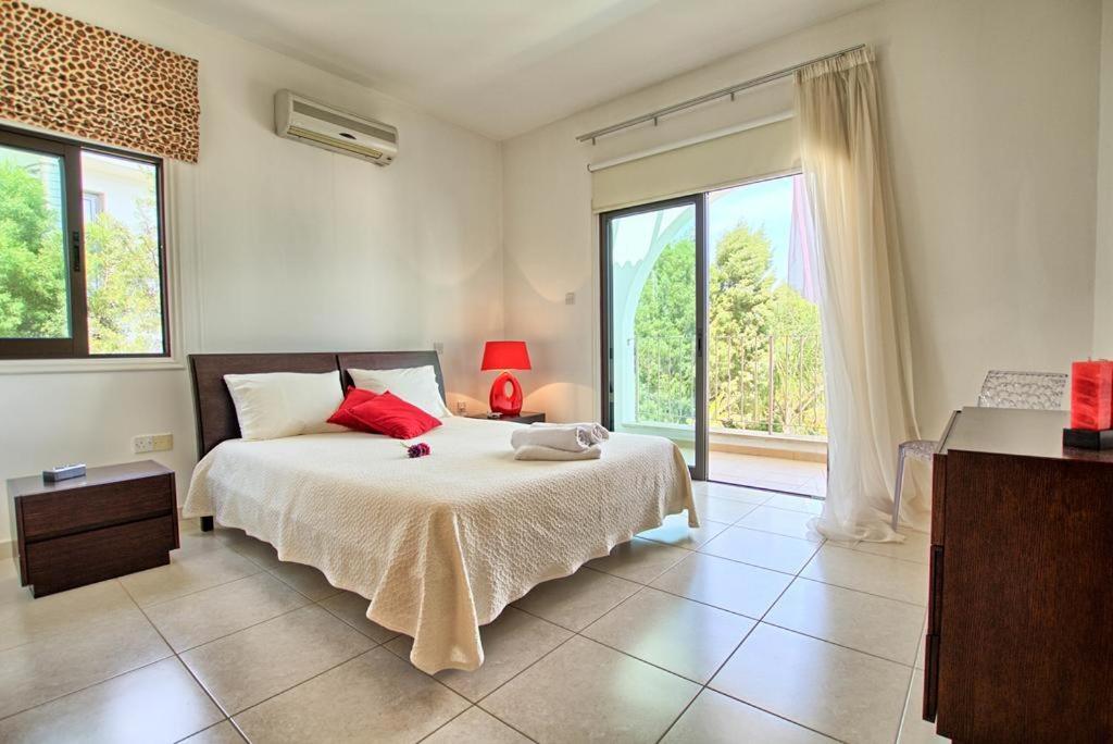 Villa Anatoli - Cape Greco Protaras Extérieur photo