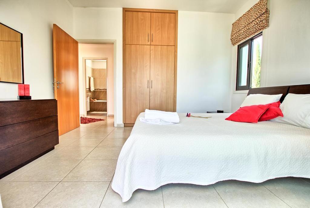 Villa Anatoli - Cape Greco Protaras Extérieur photo